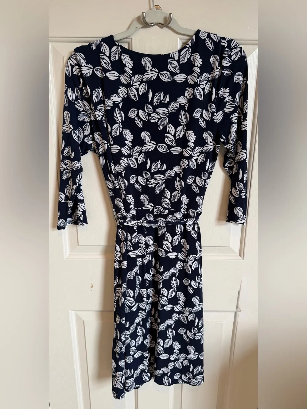 NWOT 41 Hawthorn Surplice Faux Wrap Dress Navy & White Size L - Picture 4 of 6
